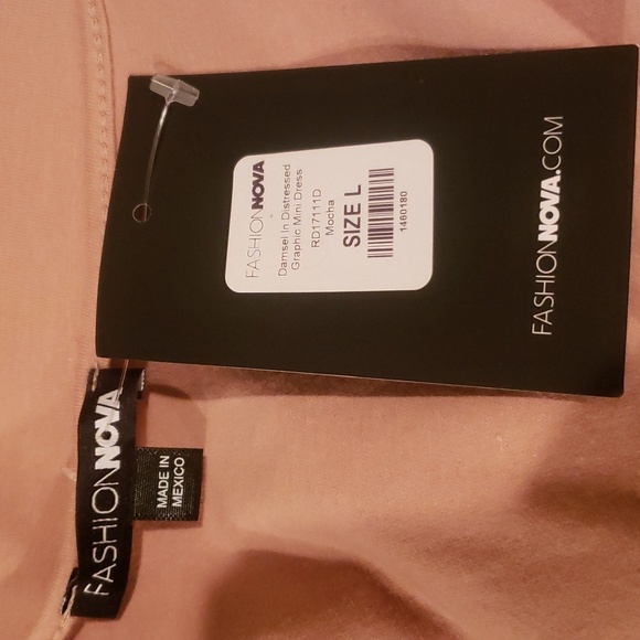 FASHION NOVA ladies distressed graphic mini shirt dress - Picture 5 of 6